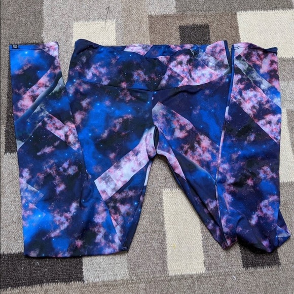 Onzie Pink & Blue Galaxy Print Leggings M/L - Picture 3 of 5